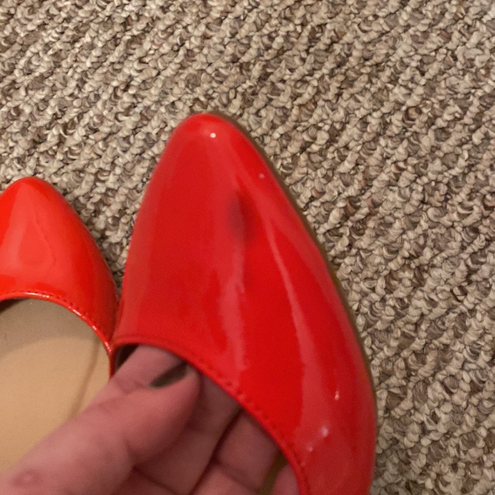 Red flats shiny sling backs - Picture 2 of 5